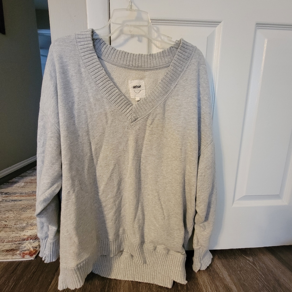 American Eagle Oversized Top